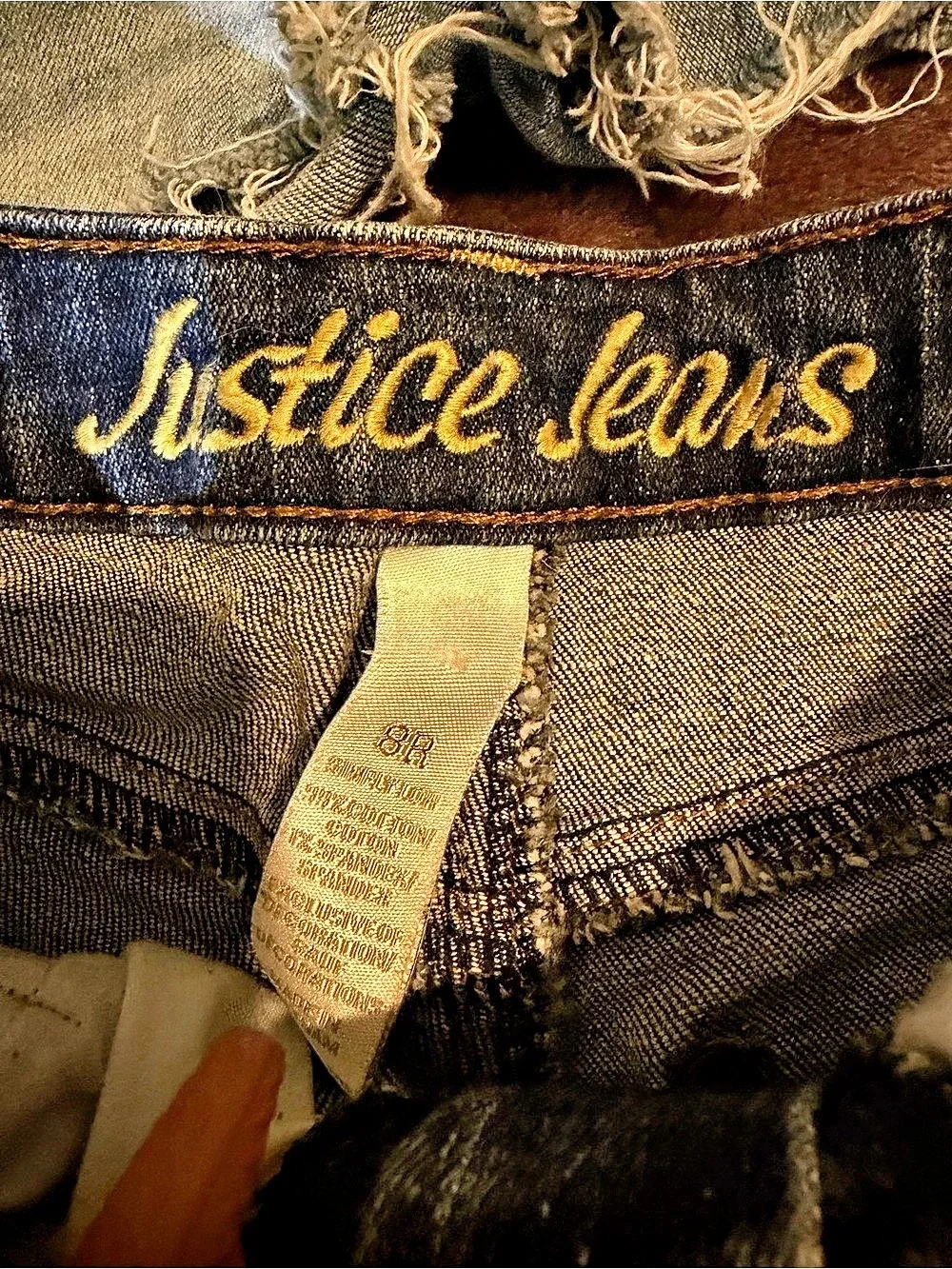 Justice contrast including gold